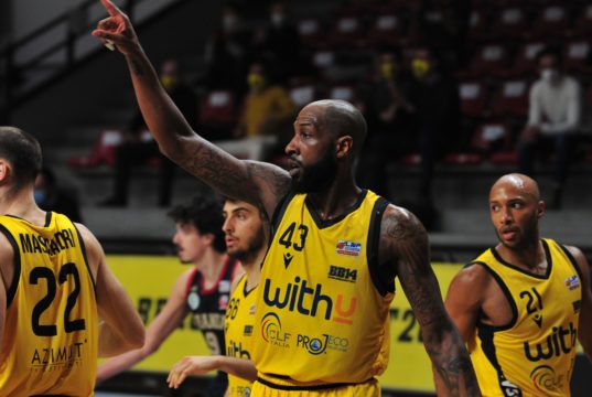 WithU risalita con derby in vista