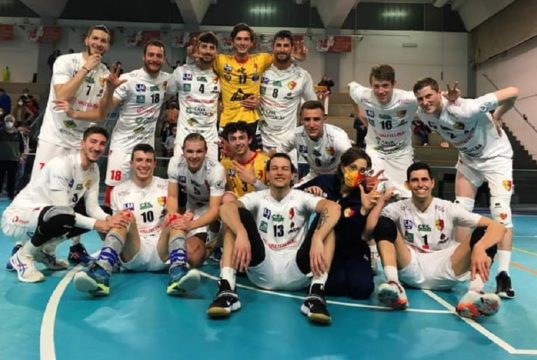 Scanzo, buona la prima dei playoff