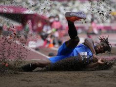 Atleta di salto triplo