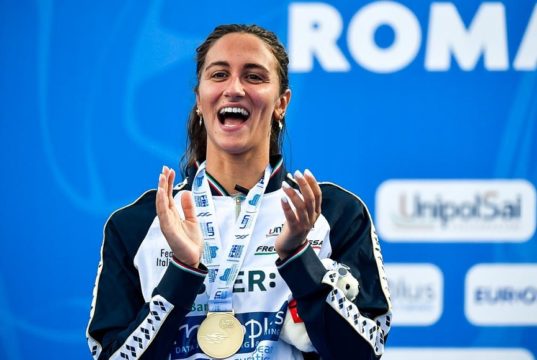 Europei di nuoto: altra giornata memorabile con poker d’oro e due argenti