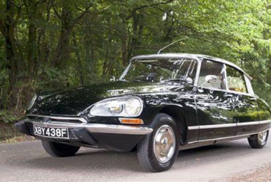 Domenica 18 settembre da Bergamo a Lovere sfilata di auto storiche Ruote nella storia