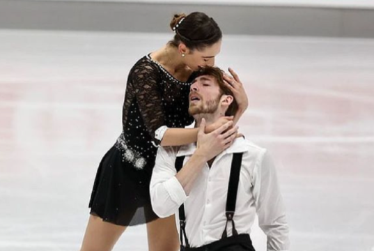 Pattinaggio su ghiaccio