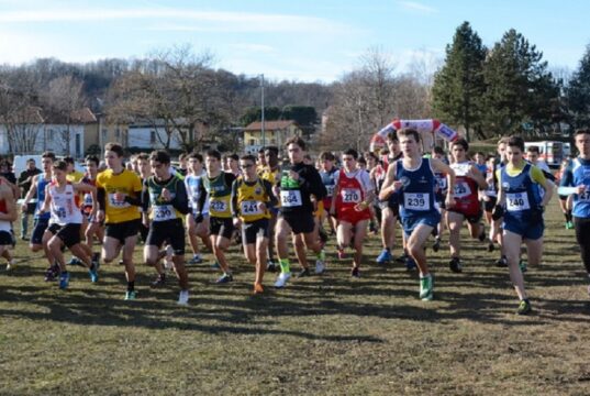 Corsa campestre, ad Arcisate è l’Atletica Valle Brembana la squadra da battere Corsa campestre