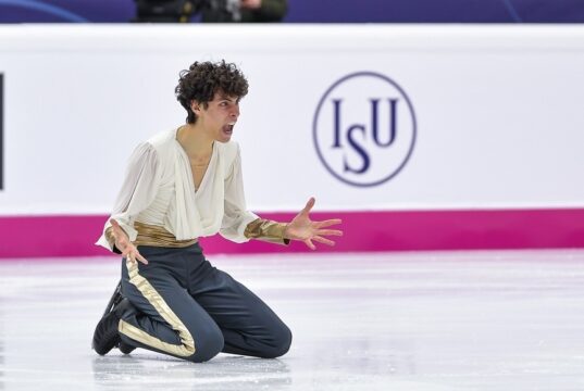 Pattinaggio su ghiaccio