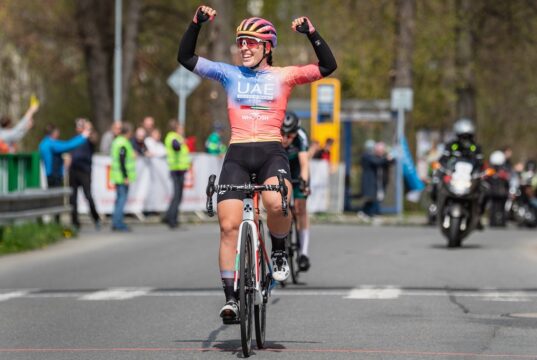 Gracia-Orlová, Linda Zanetti (UAE Development Team) conquista la seconda tappa Ciclismo