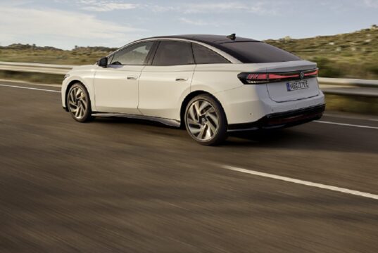 La nuova Volkswagen ID.7, l’elettrica per i grandi viaggi Volkswagen