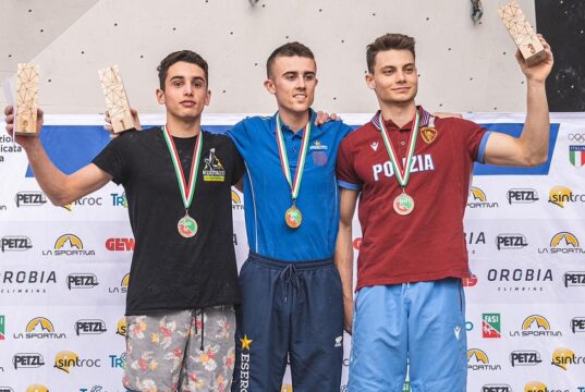 Curno, alla prima tappa di Coppa Italia di arrampicata si sono distinti Scolaris e Tomati Arrampicata