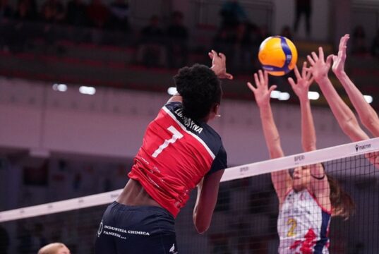 Volley Bergamo si infrange sul muro di Scandicci Volley Bergamo