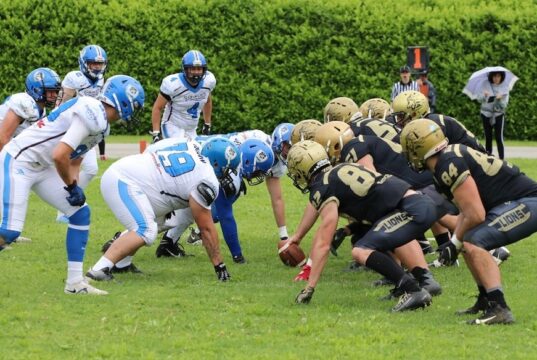 I Lions Bergamo sbarrano le porte ai Pirates Savona: 50-14 Lions Bergamo