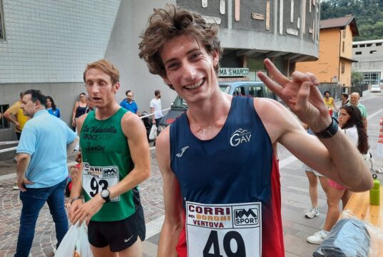 Sprint mozzafiato, Parolini vince i 3000 al Silver Meeting di Rodengo Saiano Atletica