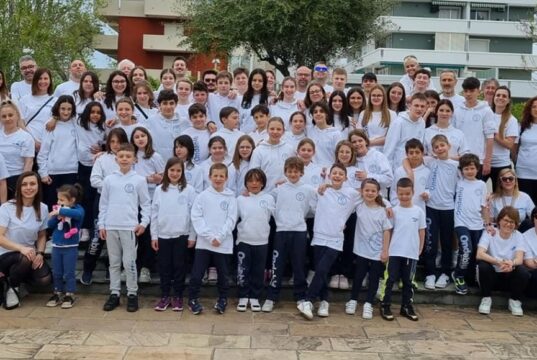 Nuoto Acsi, all’Onda Blu di Dalmine il titolo regionale. Ha vinto 8 delle 10 tappe Nuoto
