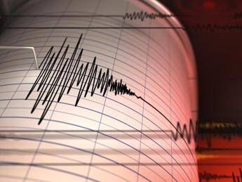 Scossa di terremoto di magnitudo 4.7 in Tibet