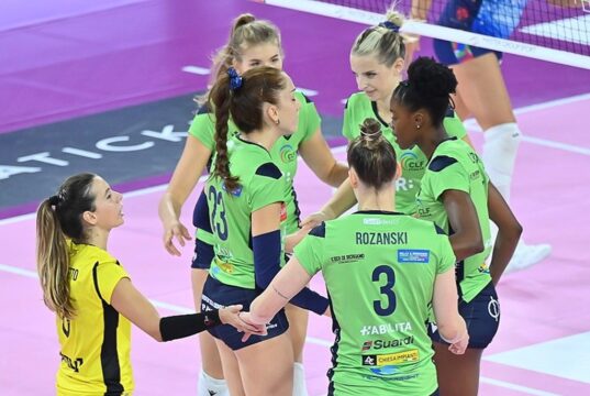 Volley Bergamo, troppi passaggi a vuoto durante i set e Il Bisonte fa bottino pieno Volley Bergamo