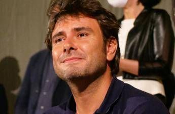 Di Battista sui social ringrazia Scanzi dopo il falso annuncio della morte: “Speriamo bene”