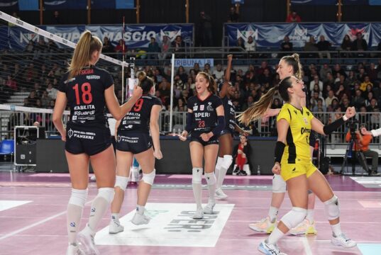 Volley Bg