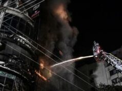 Bangladesh, incendio in un palazzo di sette piani a Dacca: almeno 44 morti