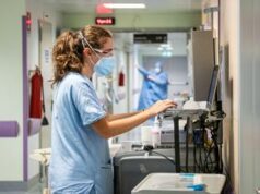 Covid Italia, Rt sotto soglia epidemica: incidenza stabile e ricoveri in lieve calo