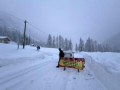 Maltempo sull’Italia, valanghe in Val d’Aosta: migliaia di persone isolate