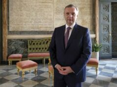 Scuola, ambasciatore Ucraina: “Preoccupa disinformazione russa in libri di testo italiani”