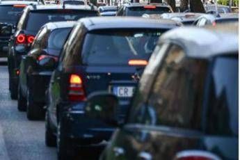 Slitta blocco diesel Euro 5, salvi per ora gli automobilisti: cosa dice la bozza del decreto