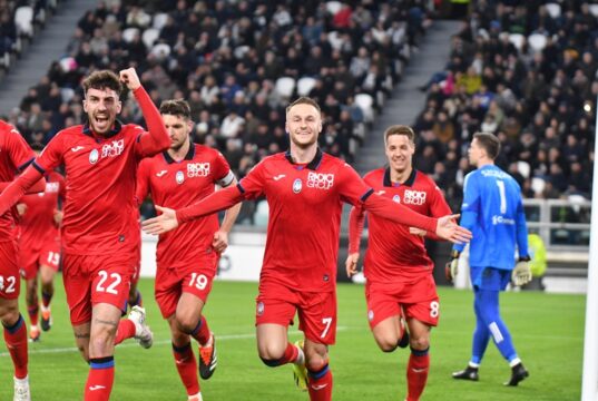 Atalanta, Koopmeiners si presenta alla Juve con una doppietta che vale il pari Atalanta