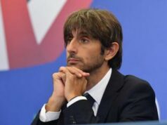 Campania, Fdi risponde a De Luca con un opuscolo. Donzelli: “Da lui follie”