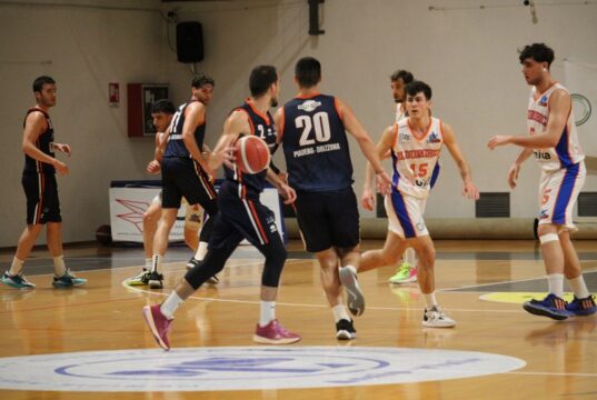 La BluOrobica dimostra di essere competitiva. Batte Piadena 72-63 BluOrobica
