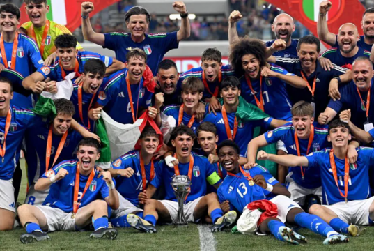 L’Italia U17 vince l’Europeo (è la prima volta). Camarda eletto miglior giocatore del torneo Calcio
