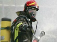 Roma, incendio alla Magliana: chiuso tratto viadotto