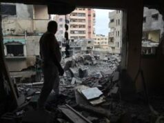 Raid Israele su Gaza, media: “Uccise almeno 27 persone”