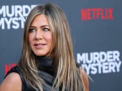 Vance e ‘la gattara’ Harris, la reazione di Hillary Clinton e Jennifer Aniston
