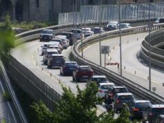 Traffico da bollino rosso, è il weekend dei grandi rientri: le strade più congestionate