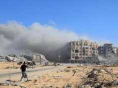 Gaza, raid Israele su Khan Younis. Media: “Almeno 40 morti”