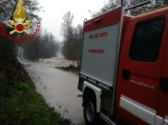 Maltempo, auto travolte dall’acqua nel foggiano: disperso un vigile del fuoco
