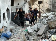 Israele, nuovi raid su Gaza City e Khan Younis. Media: “Almeno 14 morti”