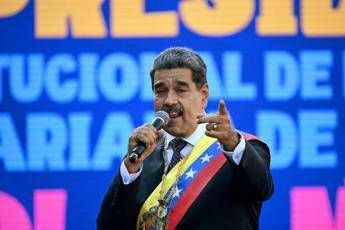Venezuela, Maduro sente Trump: “Droga e petrolio, pronto a dialogo con Usa”