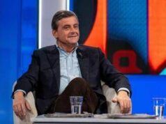 Calenda e la dieta: “Sono dimagrito 24 chili, non sono un fico ma…”