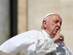 Papa Francesco ricoverato, Vaticano: “Ha riposato bene”