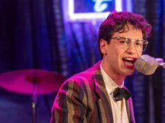 Ascolti tv, Rai1 stappa lo ‘Champagne’ per il film su Peppino Di Capri e vince il prime time