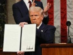 Trump e la ‘guerra dei dazi’: “Ora tocca a noi, dal 2 aprile tariffe reciproche”