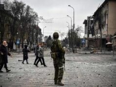 Ucraina, decreto di Putin: obbligo passaporto russo per chi vive nei territori occupati da Mosca