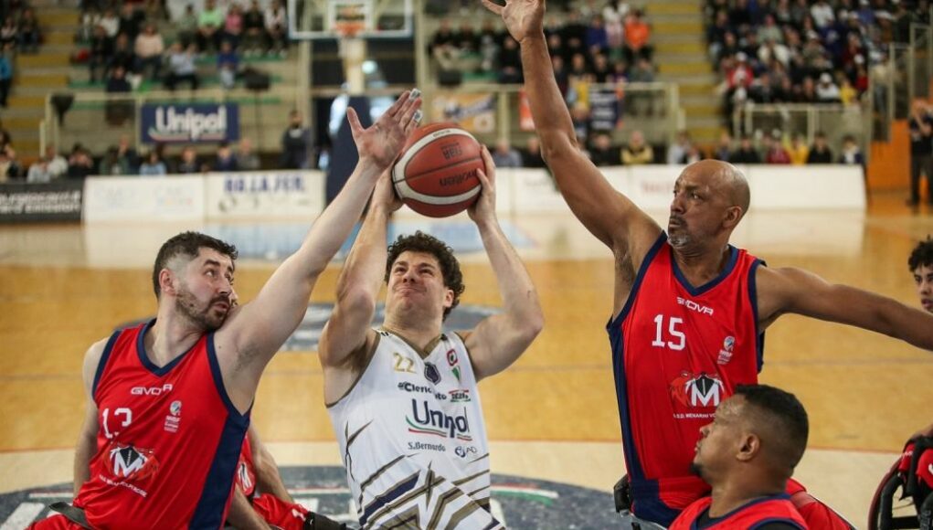 Basket in carrozzina