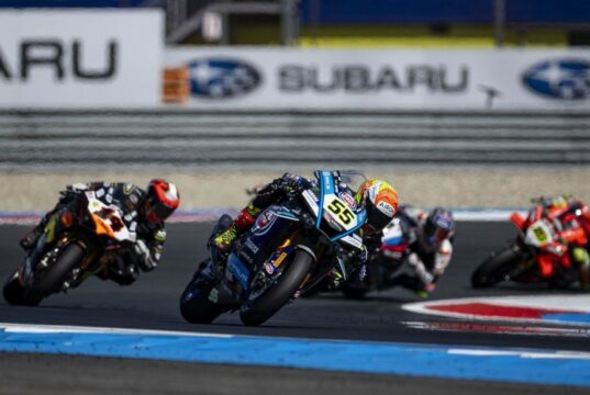 Mondiale Superbike: Bulega anticipa Locatelli e Petrucci in gara-1 del Gran Premio d’Olanda Gran Premio d'Olanda