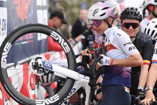 Giro delle Fiandre: Elisa Longo Borghini prova il tris, Silvia Persico e Elisa Valtulini al lavoro per le compagne Silvia Persico