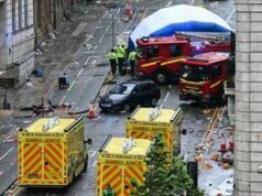 Liverpool, auto sulla folla durante festa per vittoria scudetto: 50 feriti, due sono gravi