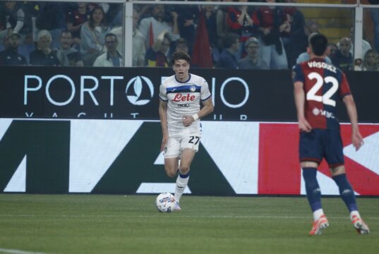 L’Atalanta vince al Ferraris e Retegui batte il record di Pippo Inzaghi. La doppietta di Pinamonti non basta al Genoa Atalanta