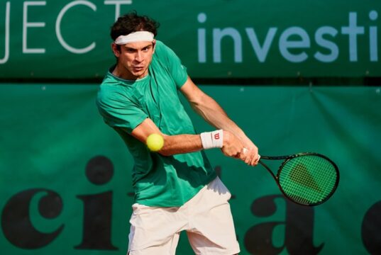 Tennis, il Città dei Mille si tinge d’azzurro: sono 12 gli italiani agli ottavi (con il bergamasco Malgaroli) Trofeo Azimut