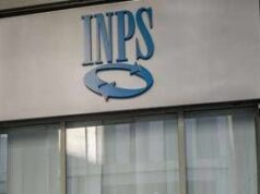 Pensioni, dal 2029 tre mesi prima di lasciare il lavoro? Lo scenario