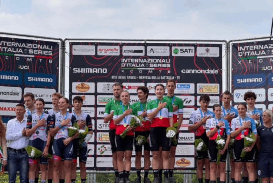 I Carabinieri vincono i Campionati Italiani di Team Relay, argento per la Trinx Factory Team di Lucia Bramati