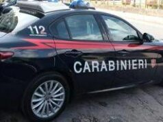 Cuneo, sente rumori nel cortile di casa: spara contro ladri e ne uccide uno